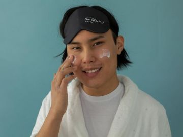 7 lưu ý để da không bong tróc vào mùa đông lạnh, khô