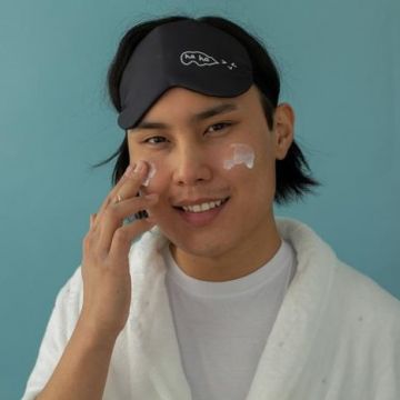 7 lưu ý để da không bong tróc vào mùa đông lạnh, khô