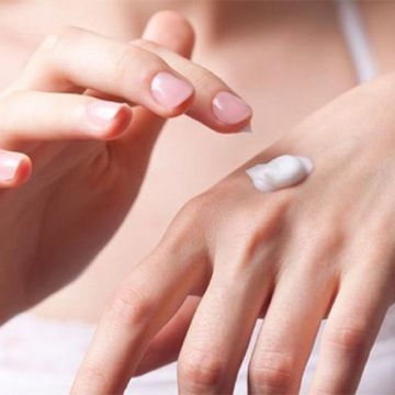 Chuyên gia gợi ý các bước chăm sóc hợp lý nhất cho làn da thô ráp