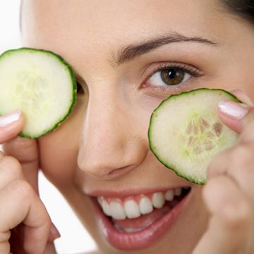 Tuyệt chiêu làm đẹp thần kỳ từ dưa leo