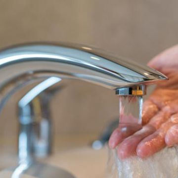 Trước khi rửa mặt không nhớ điều này da sẽ đầy mụn, nếp nhăn