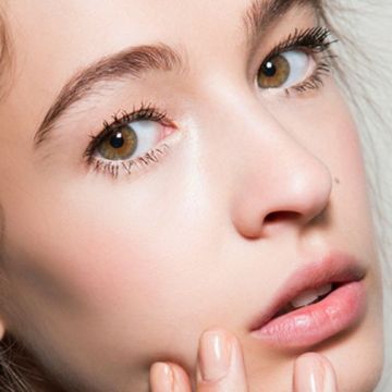 Làn da xuất hiện các dấu hiệu sau chị em cần tẩy da chết làm sạch ngay