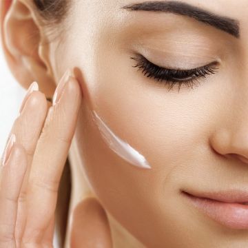 Bí kíp cấp ẩm cho da vào mùa đông hiệu quả cho chị em