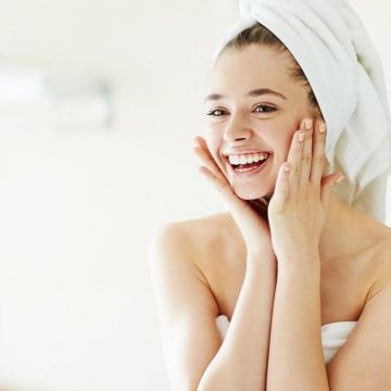 Nguyên tắc chăm sóc da dầu vào mùa đông giúp bạn có làn da đẹp như mơ