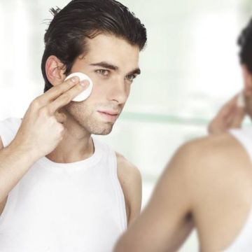 Nguyên nhân gây nám da ở nam giới