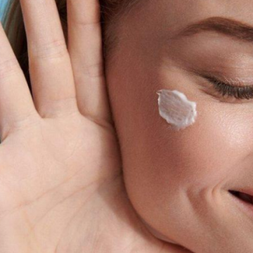 Sản phẩm dưỡng ẩm giúp giảm chàm