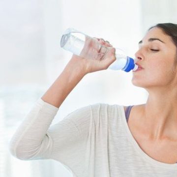 Chất điện giải có thể thực sự làm ẩm da của bạn?