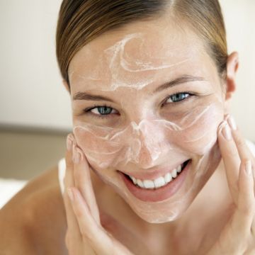Môi trường ô nhiễm bạn đã biết cách chăm sóc da?