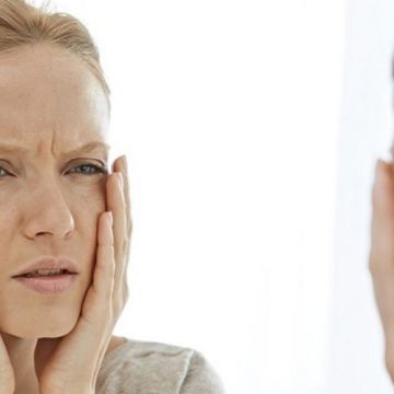 Thói quen sai lầm buổi sáng sẽ ảnh hưởng đến nhan sắc