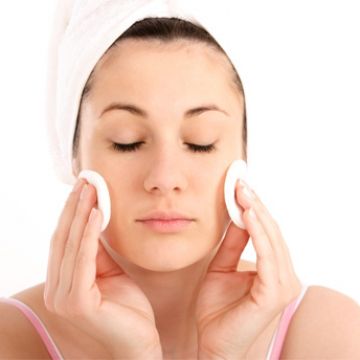 5 việc cần làm buổi tối để có làn da khỏe mạnh