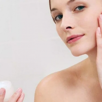 Các bước chăm sóc da trước khi trang điểm