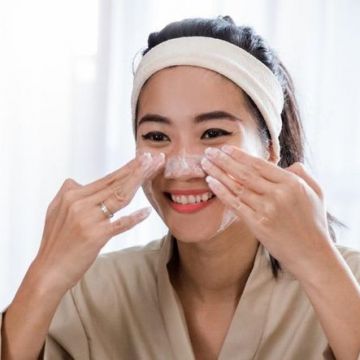 Những sai lầm khi chăm sóc da vào ban đêm