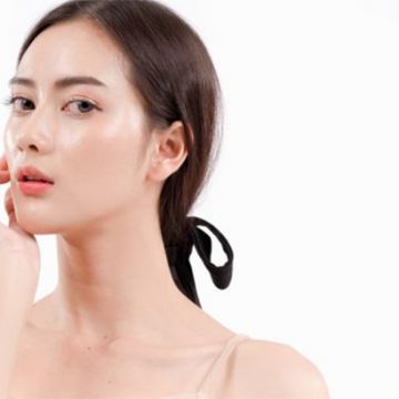 CẦN LƯU Ý NHỮNG GÌ KHI LỰA CHỌN VÀ DÙNG SỮA RỬA MẶT CHỐNG LÃO HÓA?