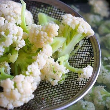Ăn gì để da không bị khô, nứt nẻ trong mùa đông?