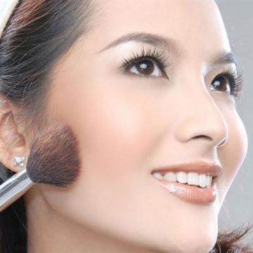 5 bước để giúp lớp trang điểm bền cả ngày